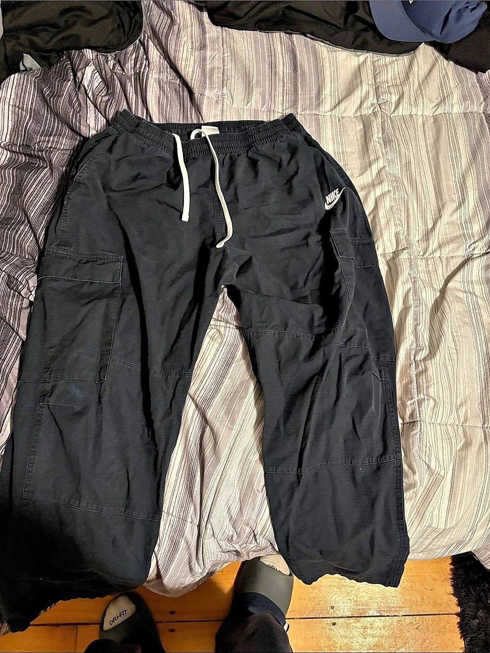 Nike Club Woven Cargo Pants Black